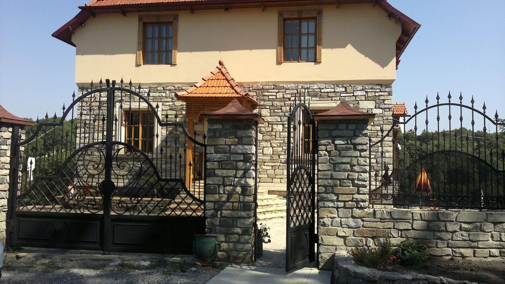 Guesthouse Grand Canyon Kamianets-Podilskyi Exterior photo